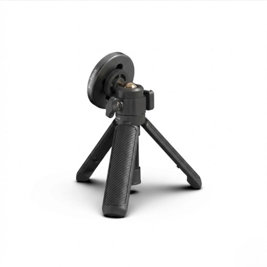 Mini trépied téléphone magnétique sur fond blanc