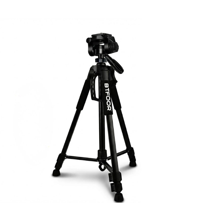 Trépied appareil photo 140 CM grips en mousse sur fond blanc