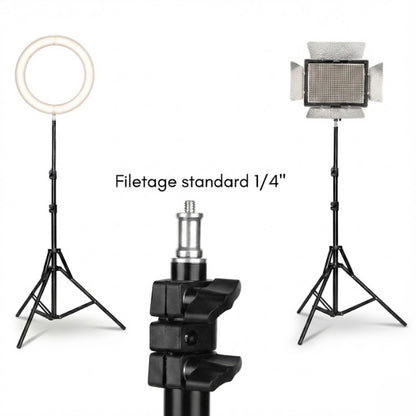 Lumière clipsées sur le trépied noir avec information de compatibilité