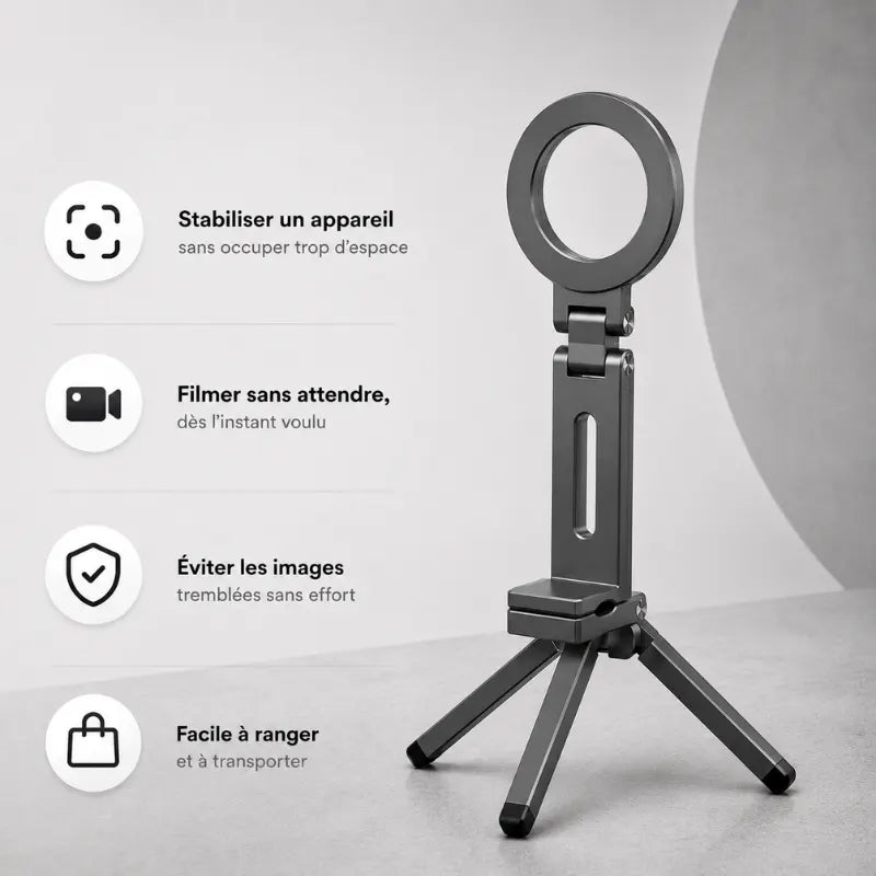 Mini trépied gris déplié posé sur fond gris clair, avec liste des utilisations : stabiliser un appareil, filmer sans attendre, éviter les images tremblées, facile à ranger