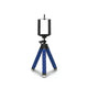 Mini trépied flexible bluetooth bleu avec support téléphone noir en pince en haut, trois jambes recouvertes de mousse bleue, sur fond blanc
