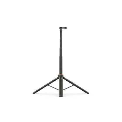Trépied GoPro VRIG noir 138 cm extensible avec monture GoPro en haut, anneau dore en bas de poignée, trois pieds déployés, sur fond blanc