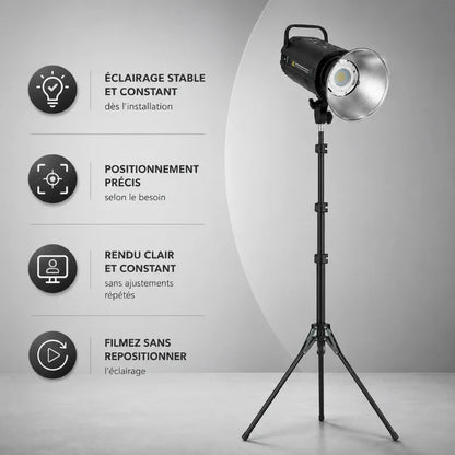 Pied lumiere noir avec lampe studio montée - infographie 4 avantages : éclairage stable, positionnement précis, rendu clair, filmez sans repositionner