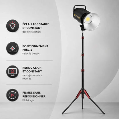 Pied lumiere noir et rouge avec lampe COB montée - infographie 4 avantages : éclairage stable, positionnement précis, rendu clair et constant, filmez sans repositionner